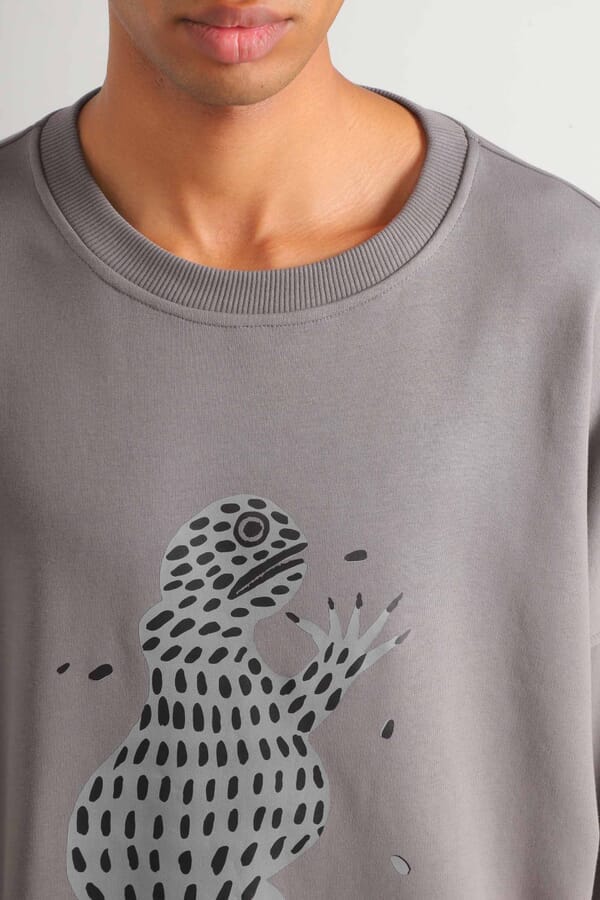 Frog Sweatshirt - Image 4